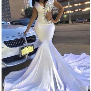 Online order, never worn.